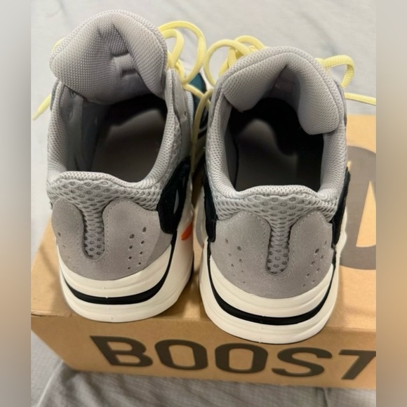 Adidas Yeezy Boost 700 ‘Wave Runner’ 2023. Men’s Size 8. 100% Authentic - Picture 3 of 15